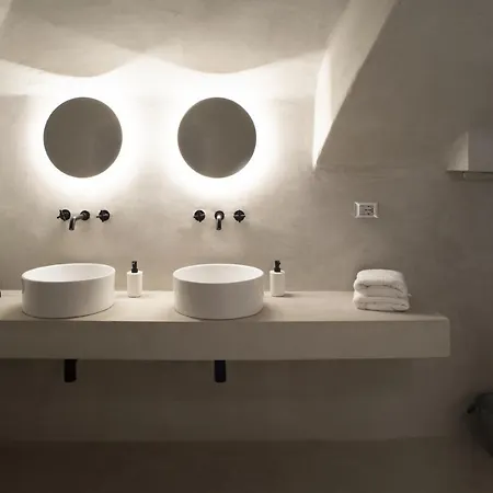 Instaura Apartment *