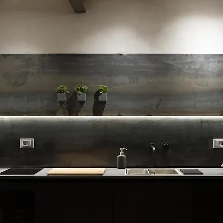 Instaura Apartment *