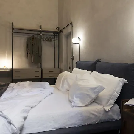Instaura Apartment *