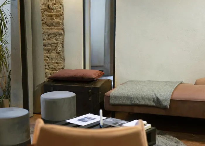 Instaura Apartment