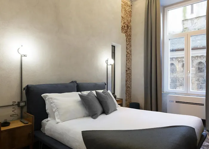 Instaura Apartment *